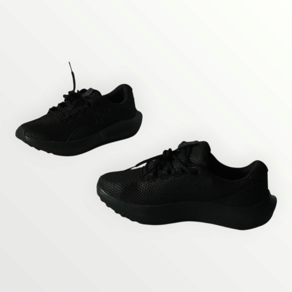 Under Armour Comfort Deluxe Sneakers Mens 9 Black Mesh Lace-Up Athletic Shoes - Picture 1 of 10